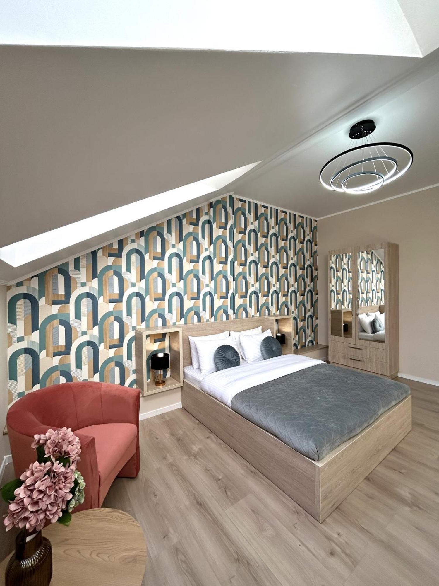 לבוב Modern Apartment In The City Center מראה חיצוני תמונה